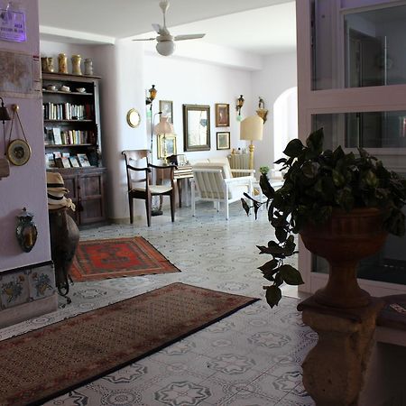 Hotel Villa Mora Giardini-Naxos Buitenkant foto